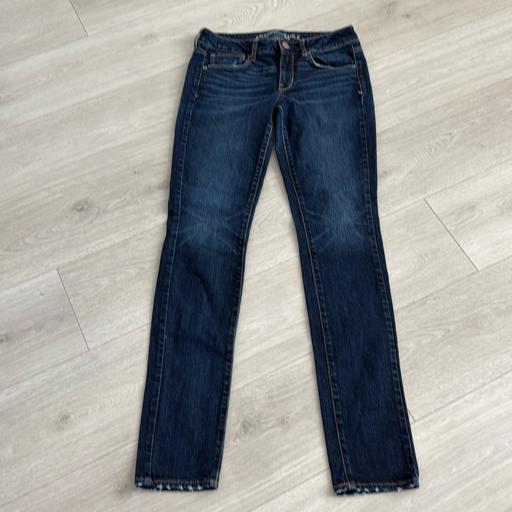 Women’s American Eagle skinny stretch jeans size 8 long